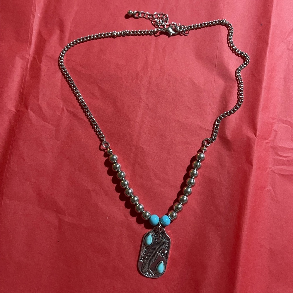 Silver and Turquoise Beaded Necklace - Picture 3 of 4